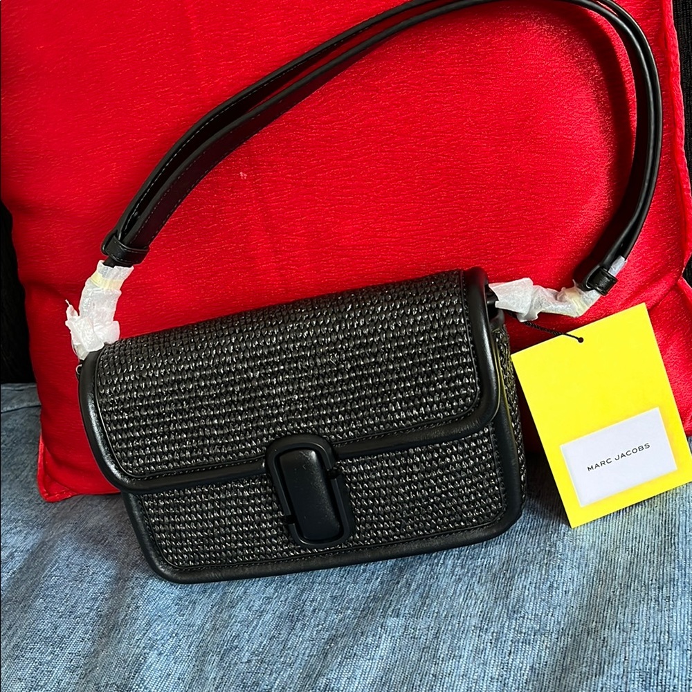 Marc Jacobs cross bag